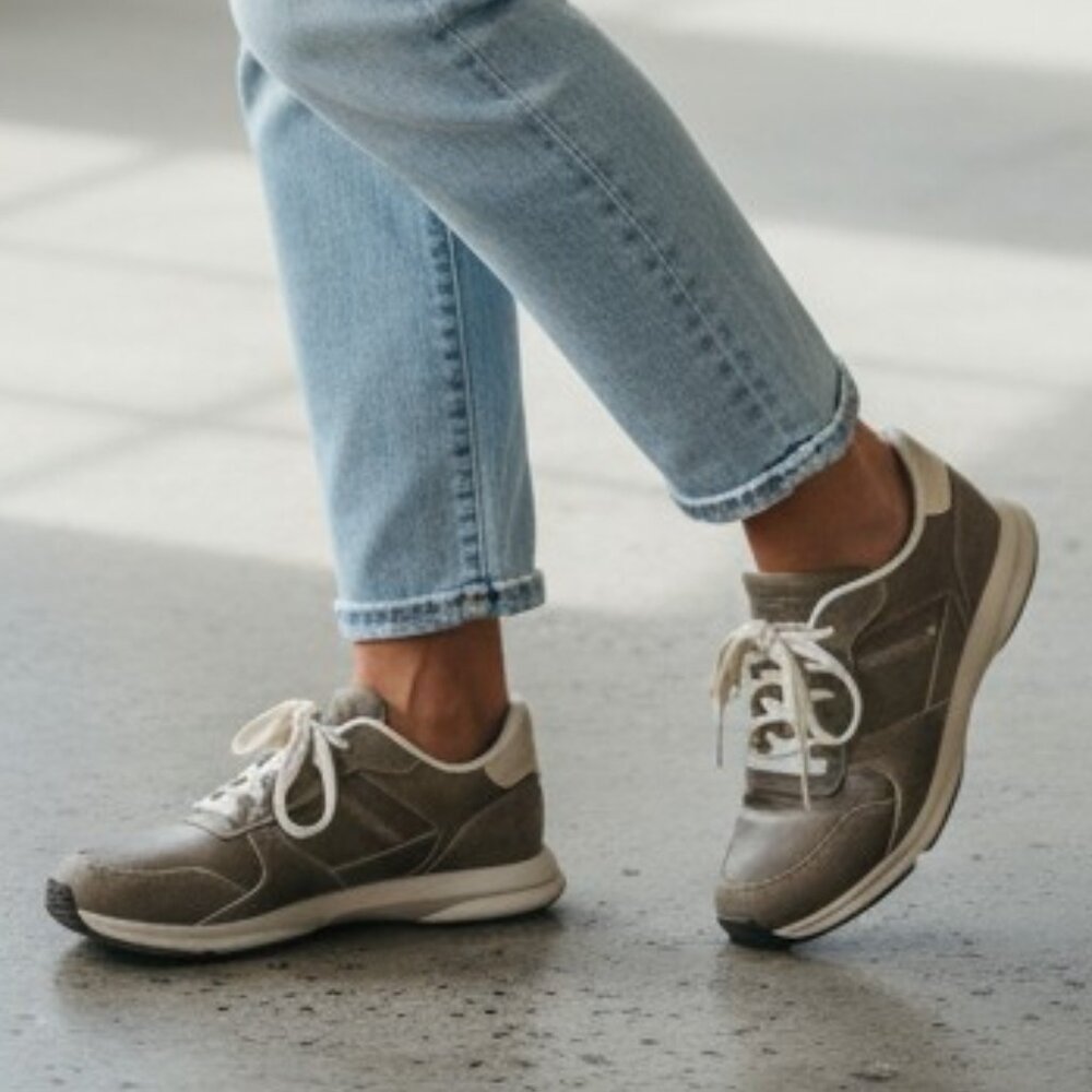 Ariat Women's Fuse Brown and Cream Sneakers with Sporty Comfort - Picture 2 of 11